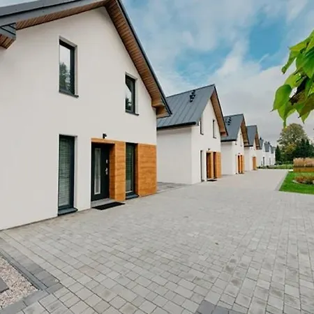 Comfortable Home, Sauna, Jacuzzi * Kopalino